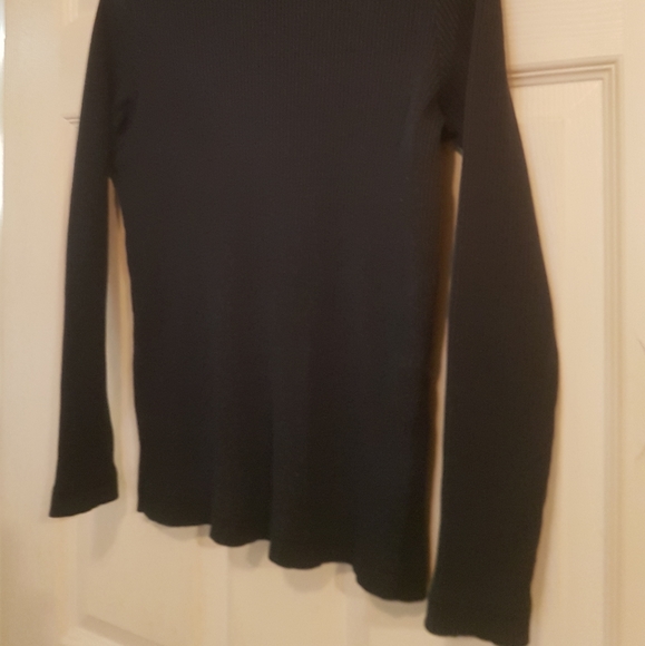 π Vintage Weekend Edition Navy Turtleneck π’ - Picture 4 of 6